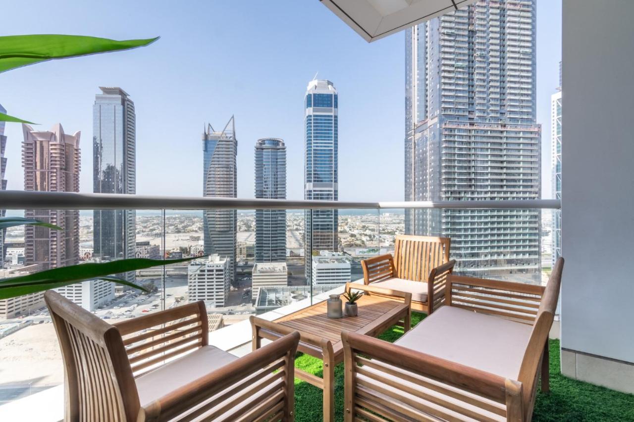 Scenic 2 Bedroom Apartment - Downtown Business Bay Dubai Exterior foto