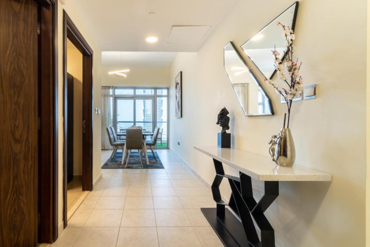 Scenic 2 Bedroom Apartment - Downtown Business Bay Dubai Exterior foto